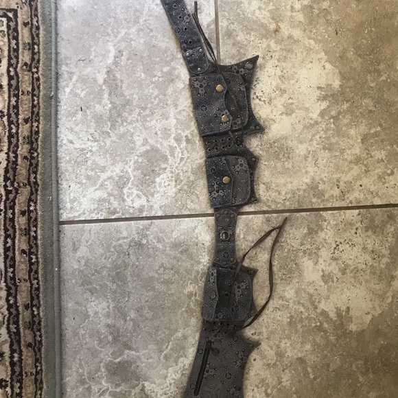 Maddie Moon - Bat wing belt print, Medium - Picture 6 of 8